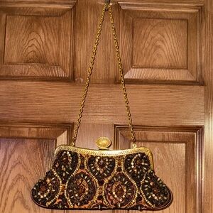 Elegant Beaded Evening Clutch